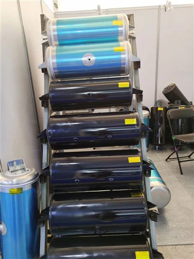 Les pieds de support intégrés peuvent-ils être utilisés pour des produits néc...